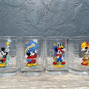 VINTAGE DISNEY MCDONALDS 2000 MICKEY MOUSE MILLENNIUM GLASSES COMPLETE SET OF 4